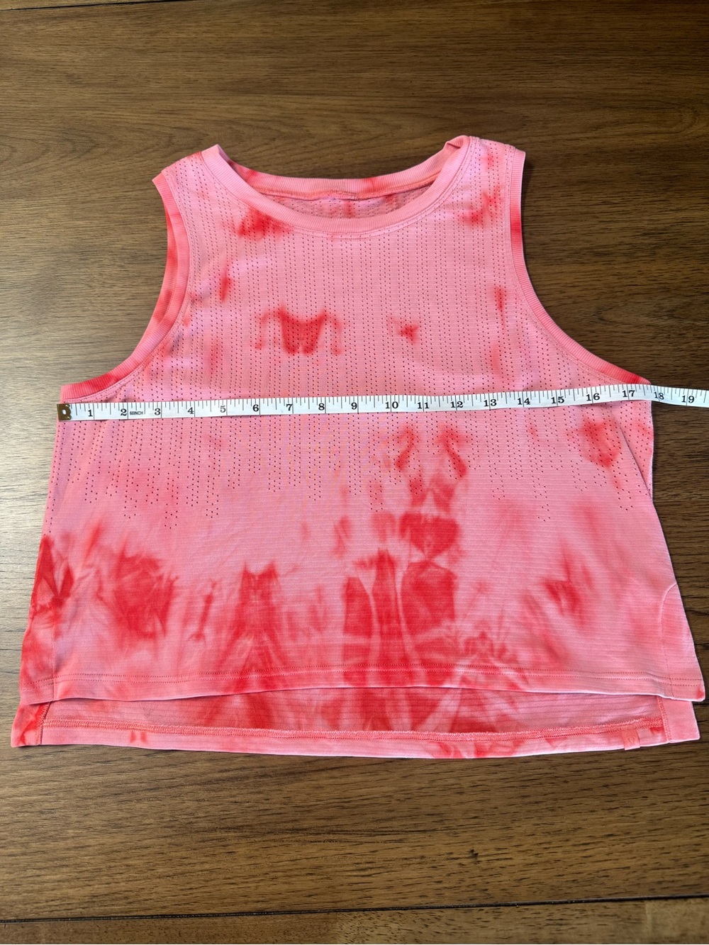 Lululemon Train to Be Tank/Size 6/Pink-Coral Tie-Die/Excellent Condition